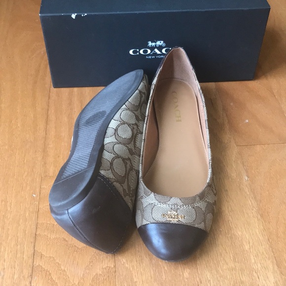 Coach Flats. Price is firm - Picture 4 of 6